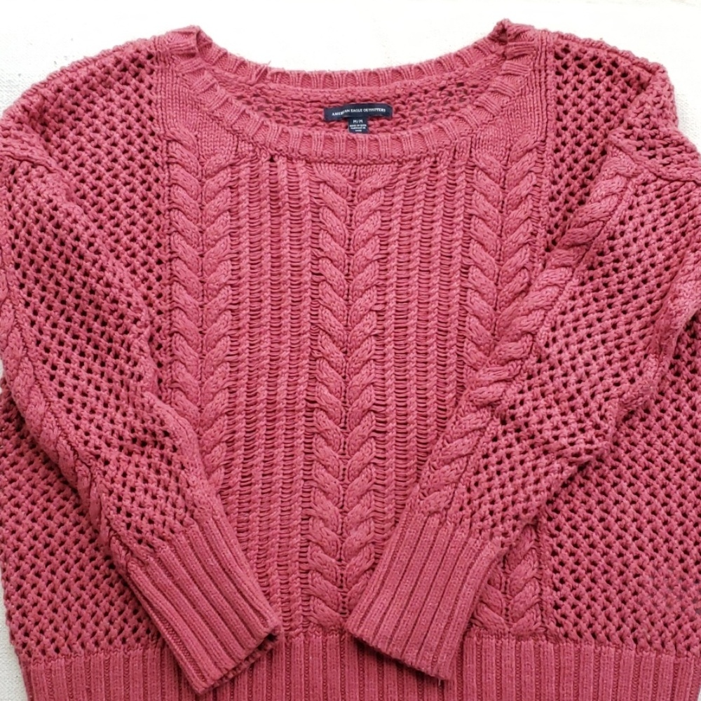 American Eagle sweater